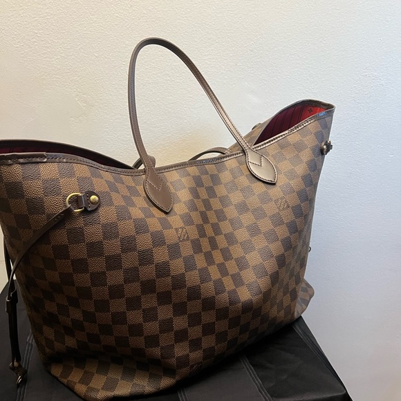 Louis Vuitton Brown Checkered Tote Bag - Picture 5 of 16